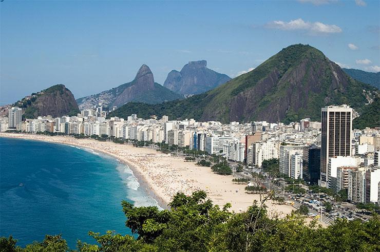 Rio de Janeiro se prepara para o final de ano
